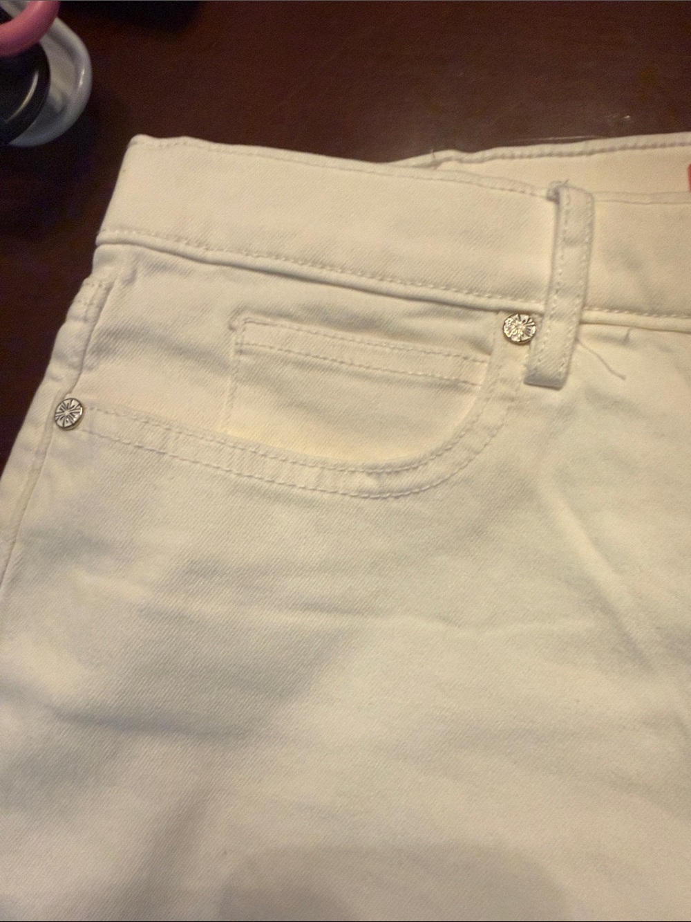 Lilly Pulitzer White Frayed Hem Denim Shorts NWT - Picture 10 of 11